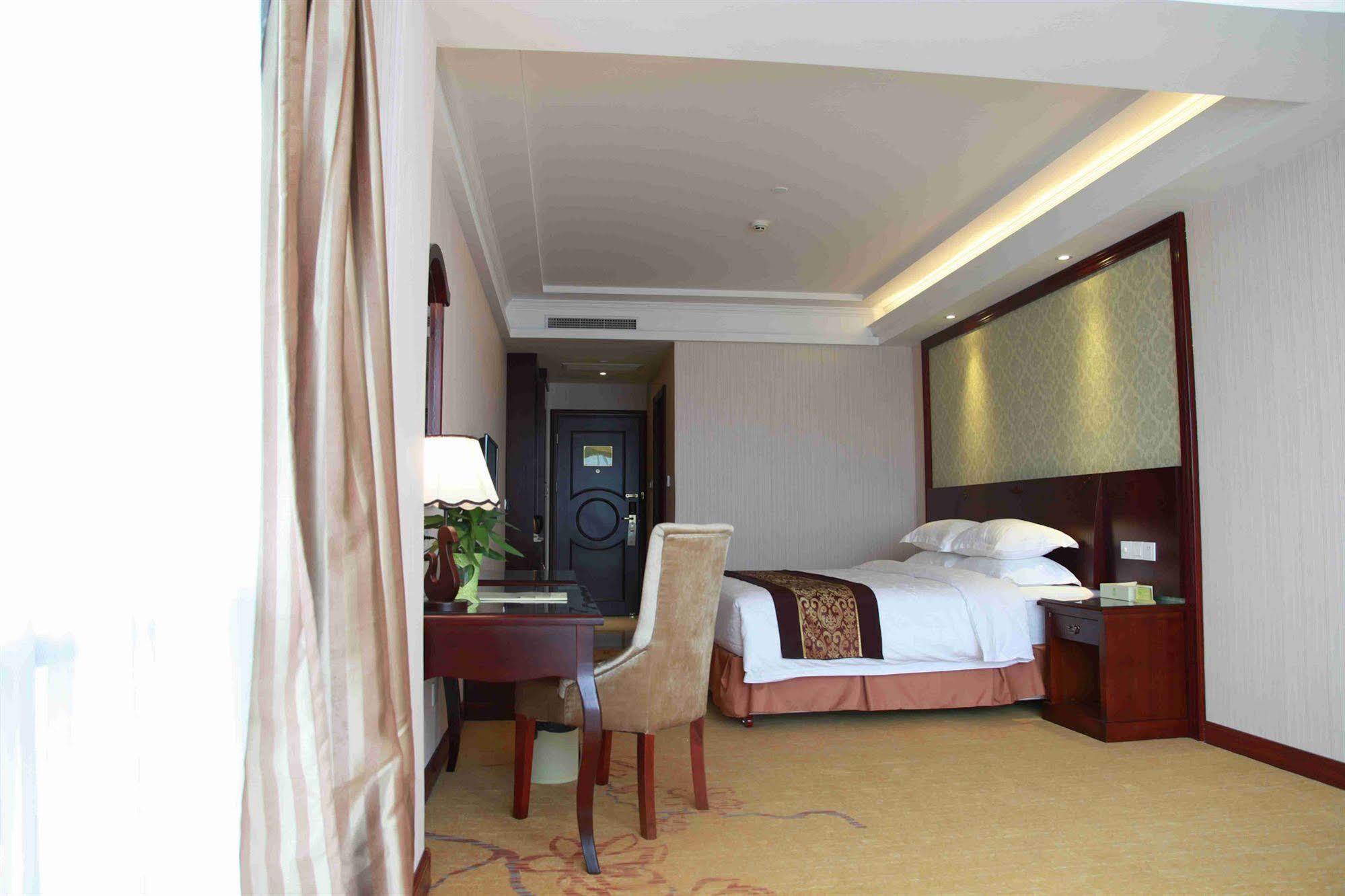 Vienna Hotel Shanghai Pudong Airport Ngoại thất bức ảnh