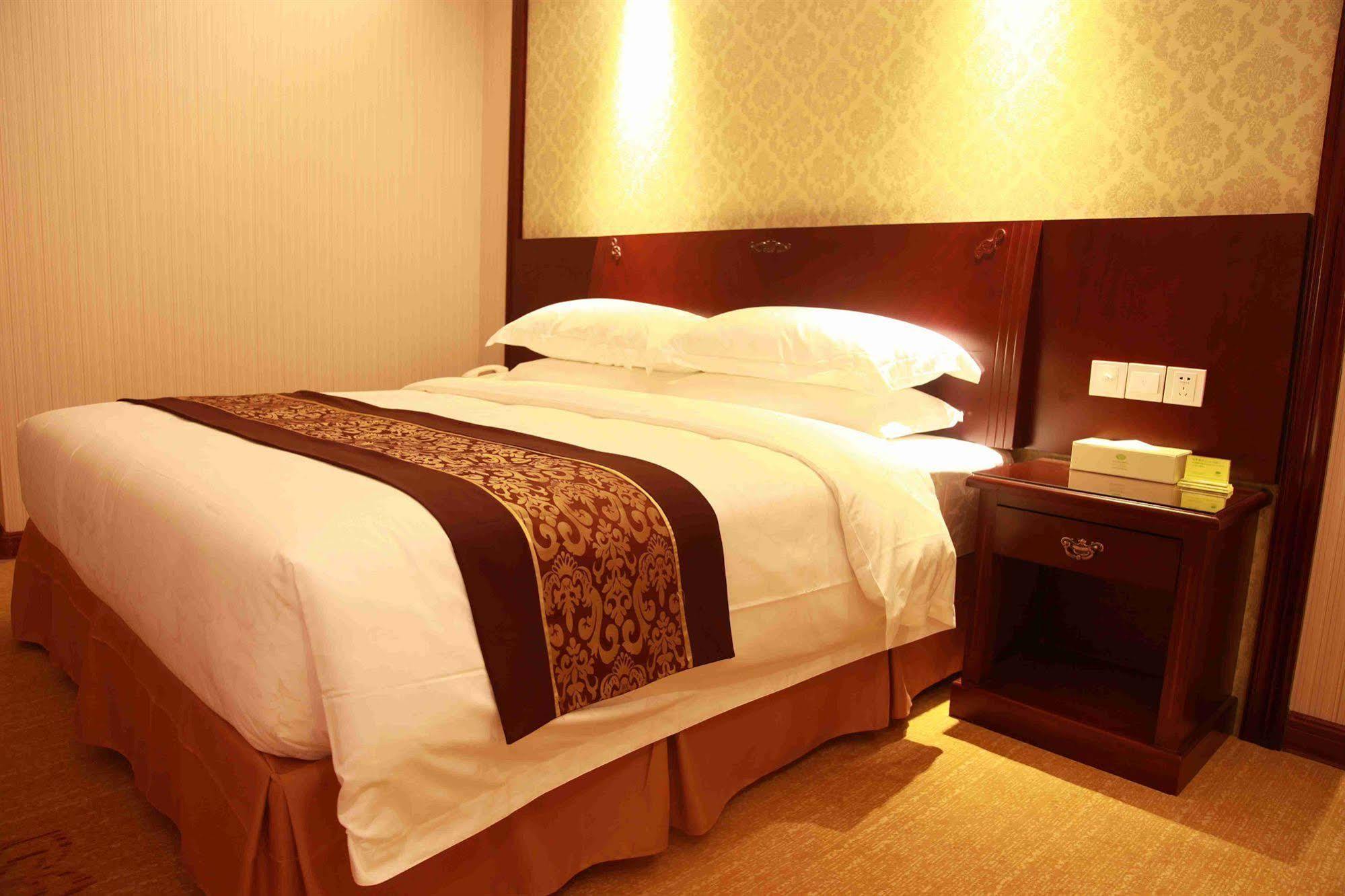 Vienna Hotel Shanghai Pudong Airport Ngoại thất bức ảnh