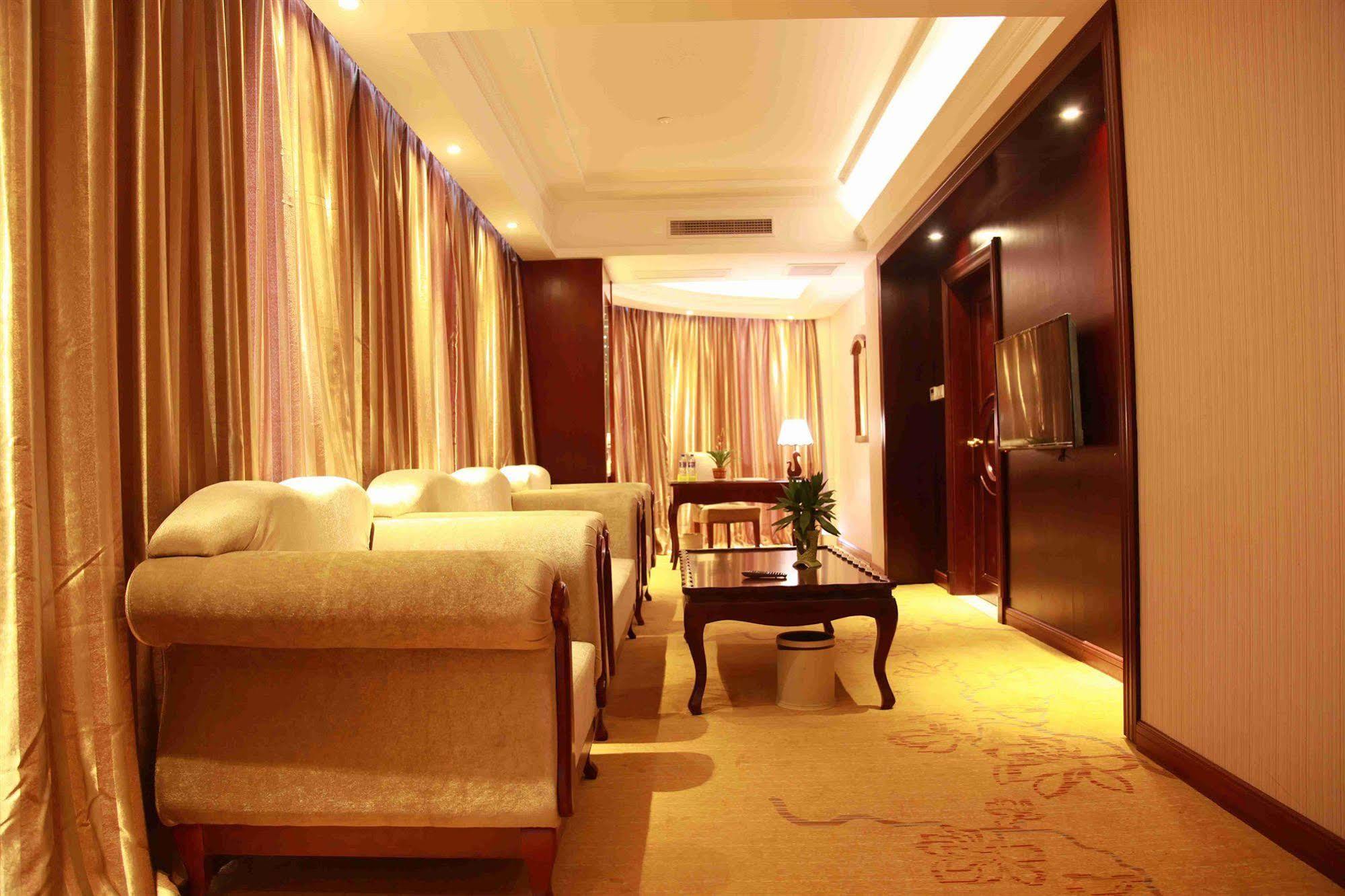 Vienna Hotel Shanghai Pudong Airport Ngoại thất bức ảnh