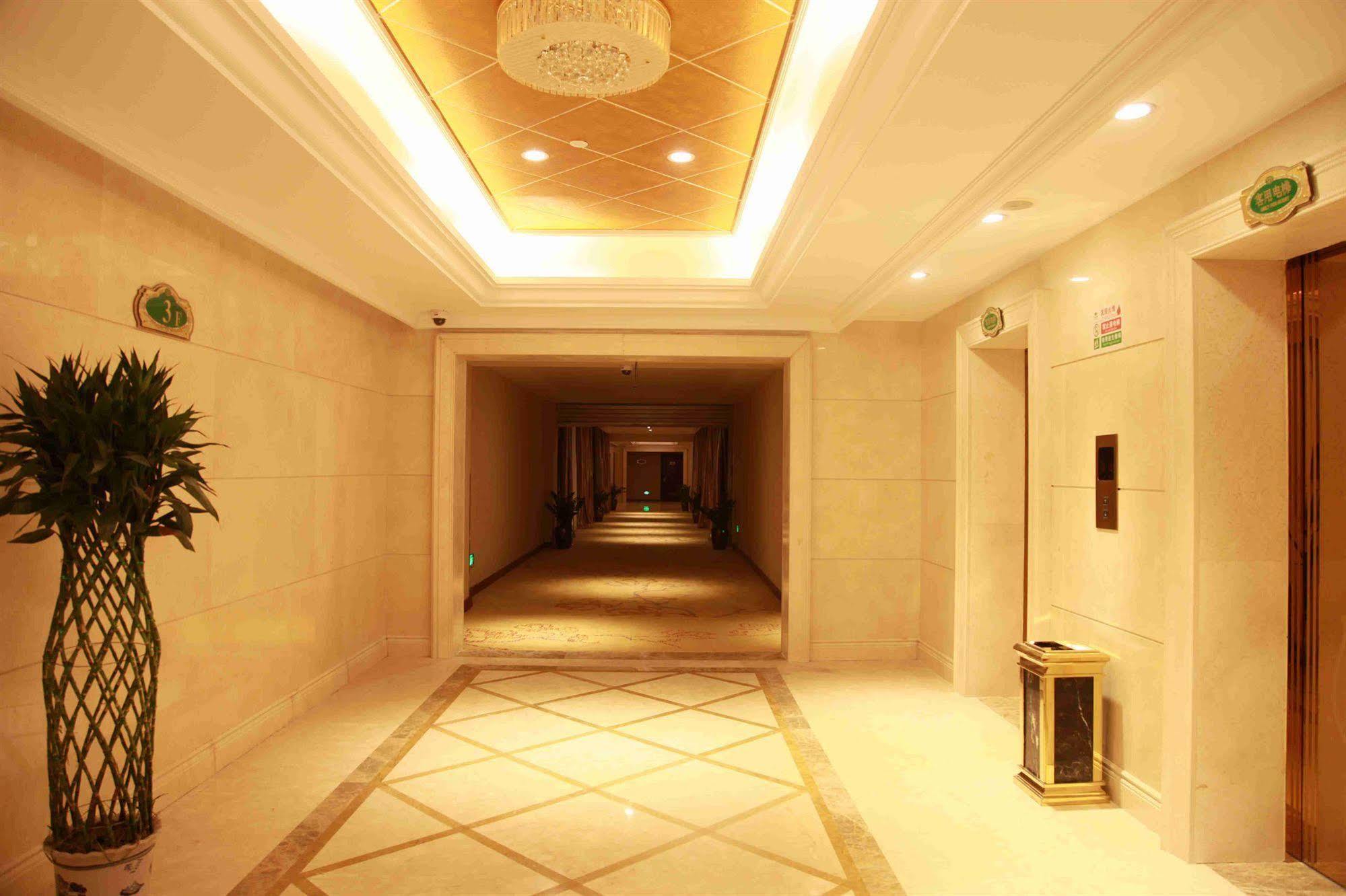 Vienna Hotel Shanghai Pudong Airport Ngoại thất bức ảnh
